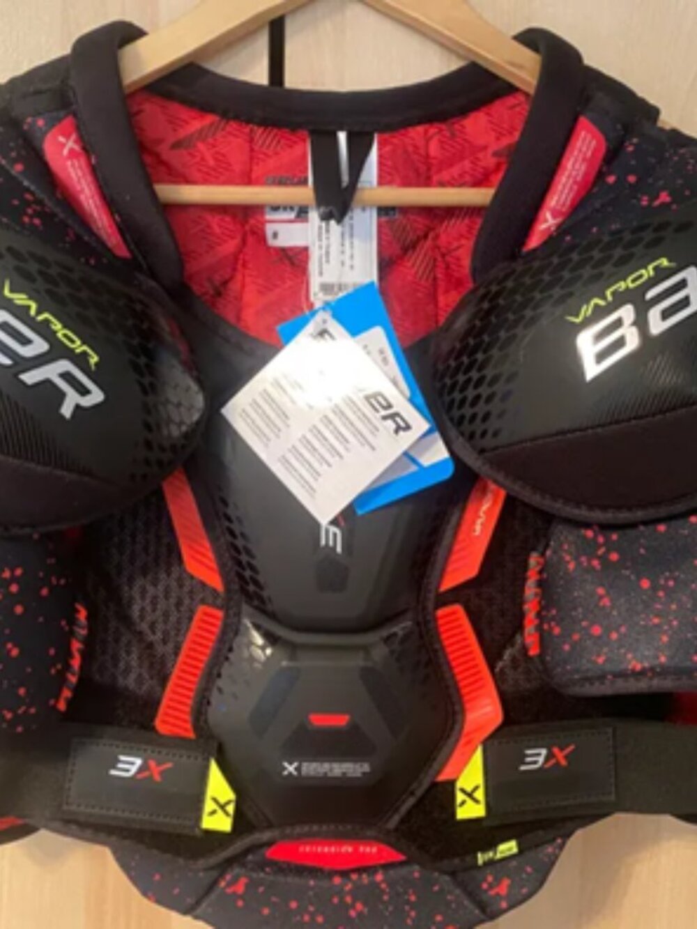 Bauer 3x Shoulder Pads - Men's Senior Medium
